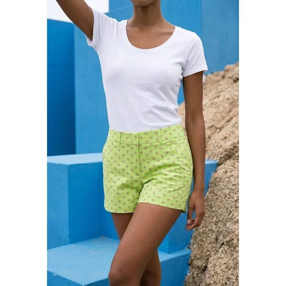 🔹️NWOT Molly B Lime w/Turtle Print Shorts Size 8